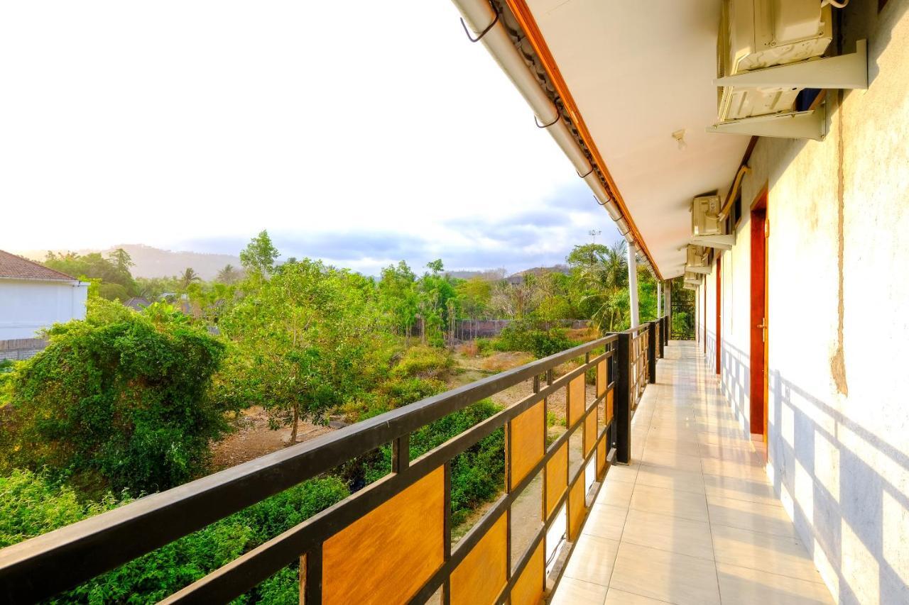 Jeri Home Stay Kuta  ภายนอก รูปภาพ